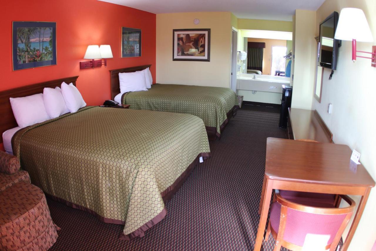 Budget Inn & Suites Hawkinsville Экстерьер фото